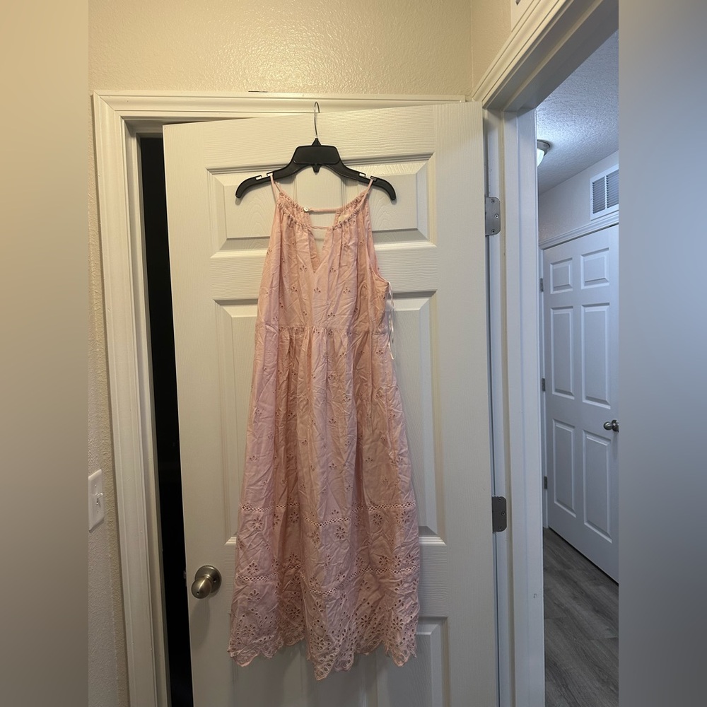 Led Pink Lace Dress
